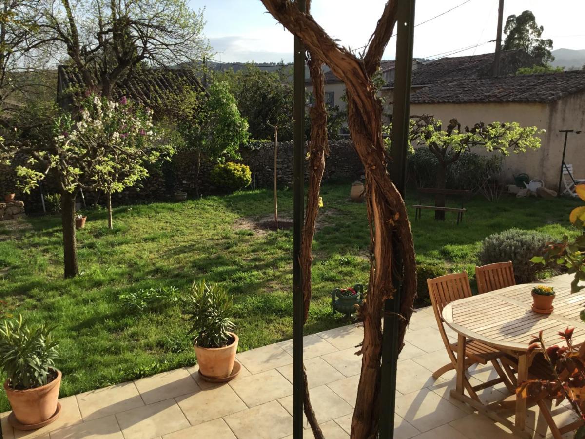 Bed and Breakfast Les Lauriers Camps-la-Source Exterior foto